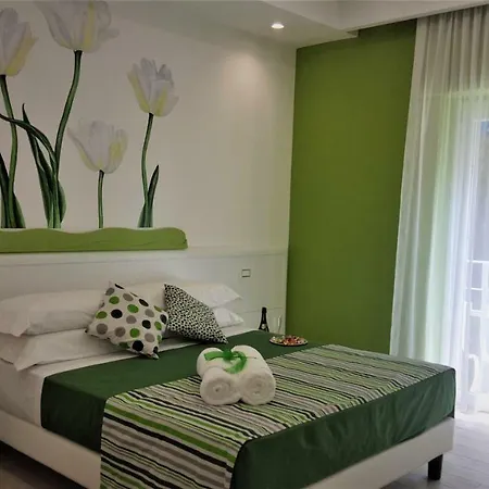 Residenza Burmaria Free Parking Acomodação com café da manhã Tropea Exterior foto
